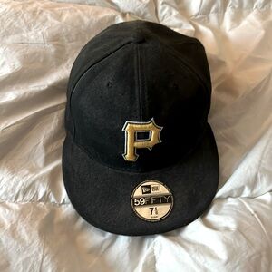 PITTSBURGH PIRATES New Era 59Fifty  Back Fitted SZ 7 5/8 Cap Hat